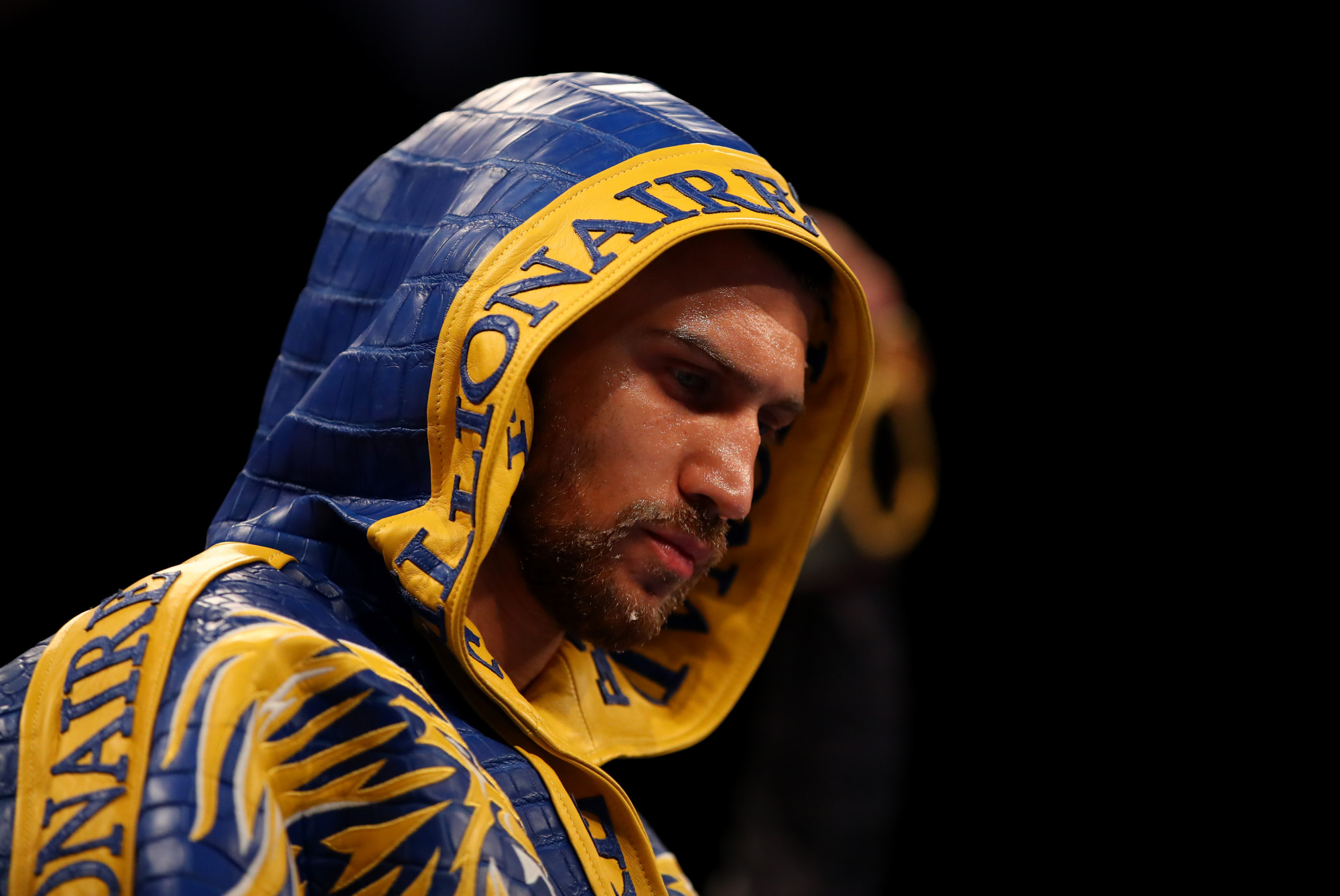 Lomachenko a motiváció hiánya miatt vonult vissza, megtörte a Haney elleni vereség