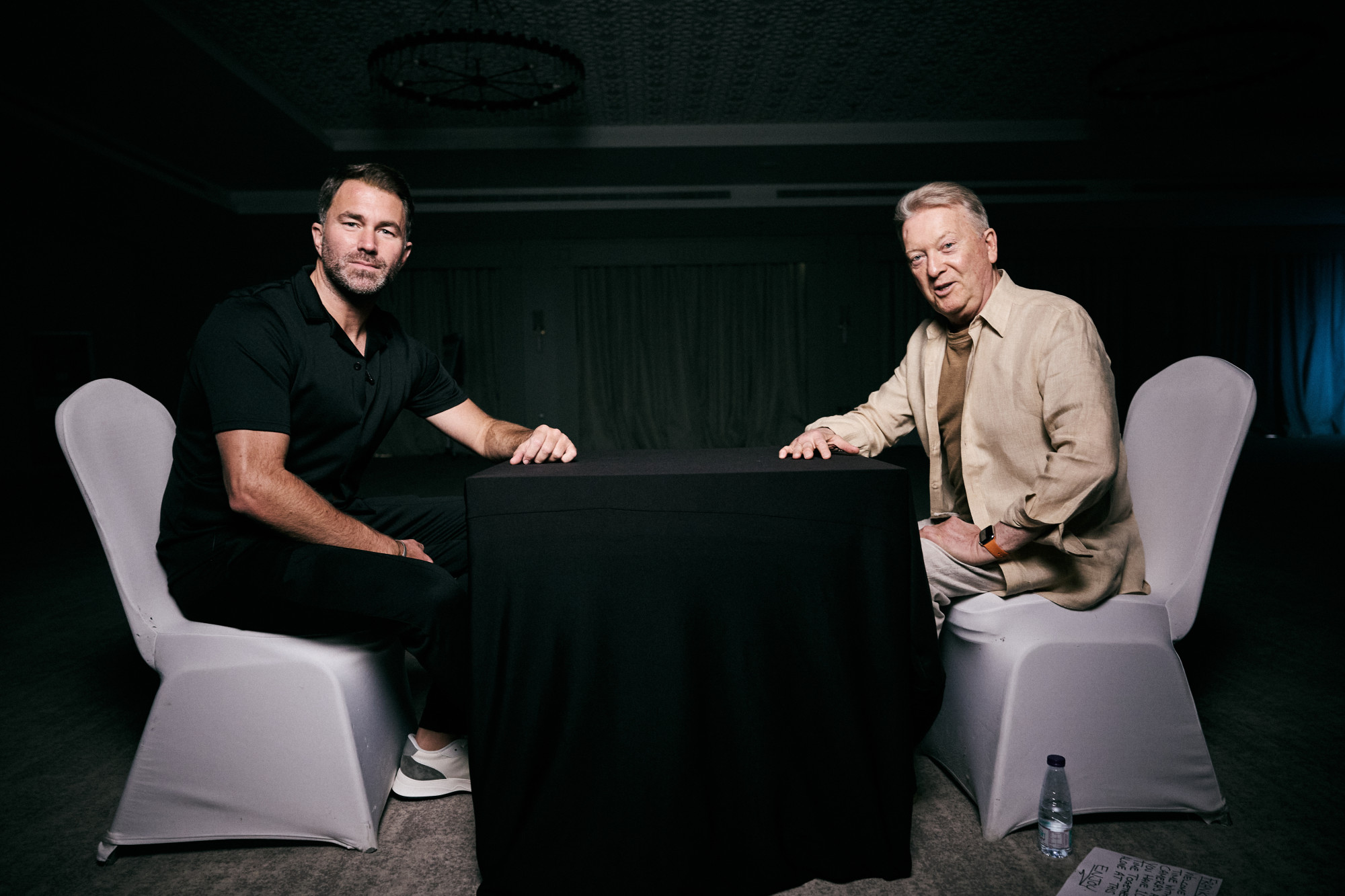 Warren és a Queensberry 1 milliárd dolláros pert indíthat a TKO és a Sela ellen